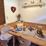 בית נופש Muehlsteinhuette *